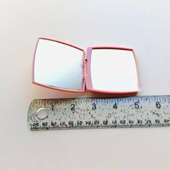 3888 CHANEL DOUBLE MIRROR MAKEUP MIRROR COMPACT - Picture 2 of 7